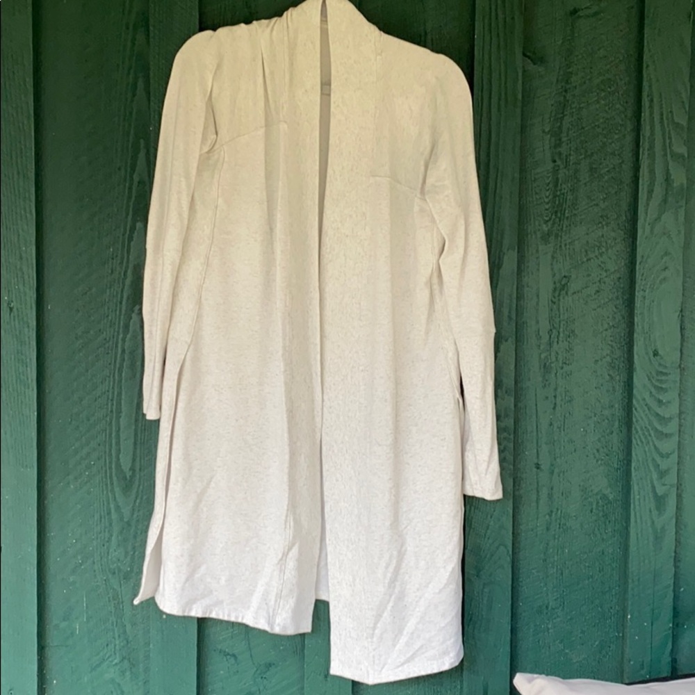 Athleta shrug/tunic open sweater.